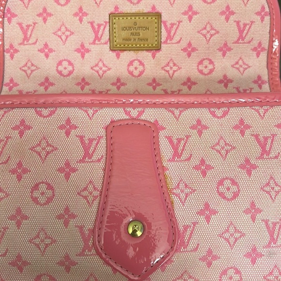SOLD~Pink Mary Kate Monogram Pouch - Picture 11 of 16